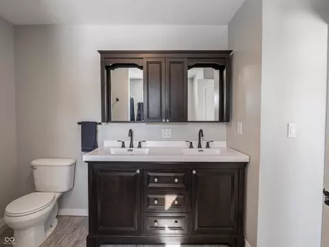 8231 Spring Valley Dr, Plainfield, IN 46168 photo 25