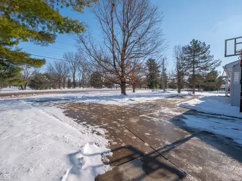8231 Spring Valley Dr, Plainfield, IN 46168 photo 50