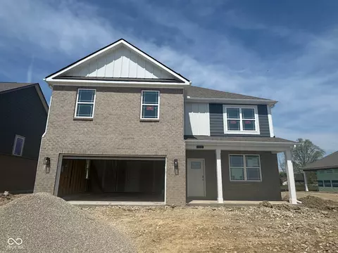 1350 Foxtail Ln, Greenwood, IN 46143