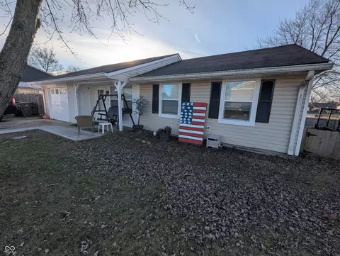 5234 Strawhat Dr, Indianapolis, IN 46237