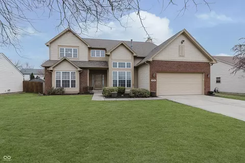 6023 Twyckenham Dr, Indianapolis, IN 46236