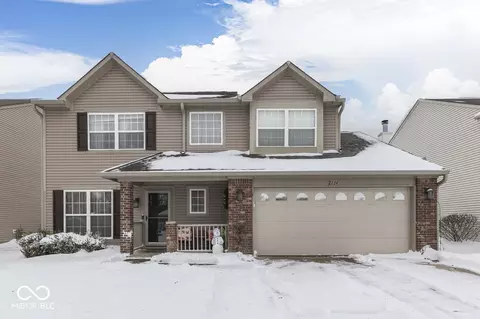 2114 St Clifford Dr, Indianapolis, IN 46239