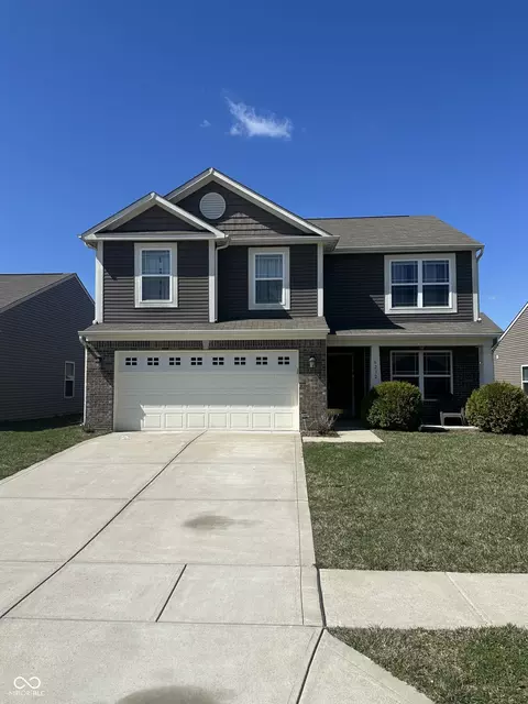 6232 Emerald Springs Dr, Indianapolis, IN 46221