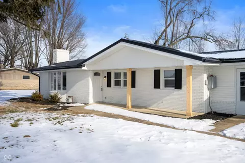 109 N State St, Markleville, IN 46056