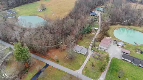 411 E Booe Rd, Austin, IN 47102 photo 9