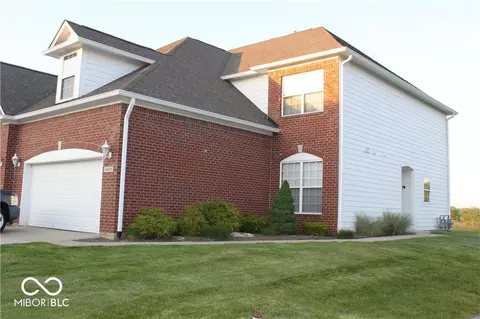 16315 Meadowlands Ct, Westfield, IN 46074