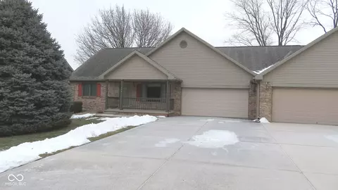 408 Spruce Ln, Crawfordsville, IN 47933