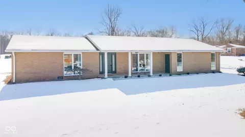 5642 N Meadowlark Ln, Middletown, IN 47356