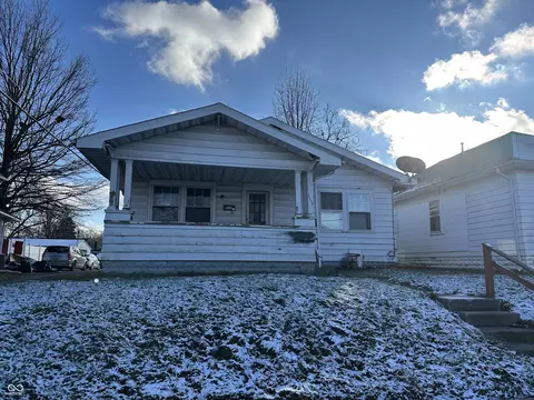 1119 E 27th St, Anderson, IN 46016
