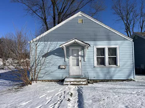 2102 S Manhattan Ave, Muncie, IN 47302
