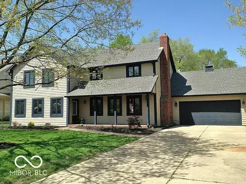 1788 Putter Dr, Franklin, IN 46131