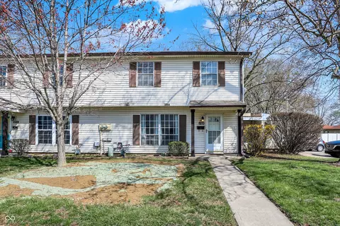 4814 Oakwood Trl, Indianapolis, IN 46268