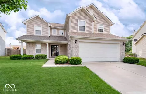 15317 Black Gold Ct, Noblesville, IN 46060