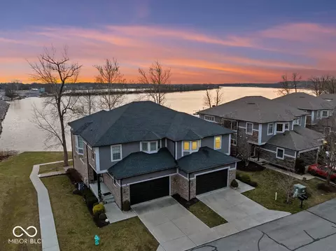 13787 E Southshore Dr, Fishers, IN 46037