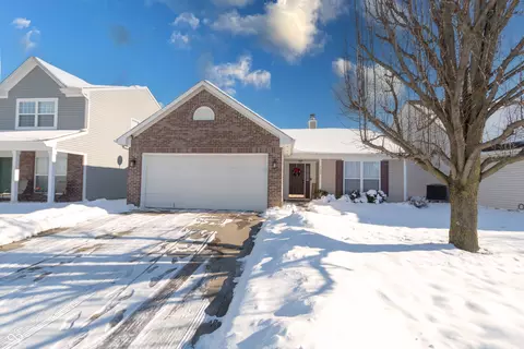 7665 Sergi Canyon Dr, Indianapolis, IN 46217