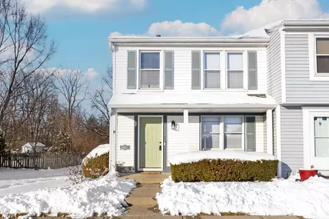 4942 Pike View Dr, Indianapolis, IN 46268