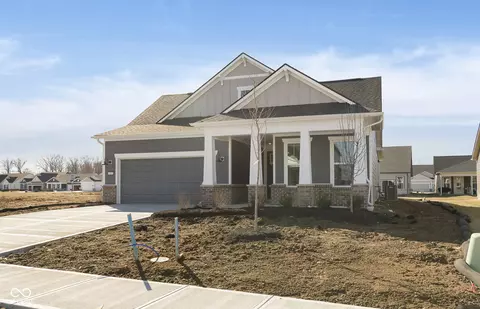 14878 Desert Orchid Dr, Westfield, IN 46074
