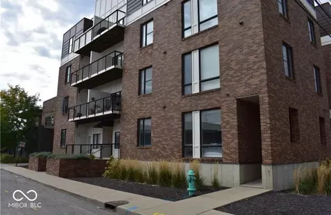721 E North St #1B, Indianapolis, IN 46202