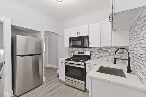 5116 E St Clair St E, Indianapolis, IN 46219 photo 15