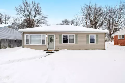 555 N Sadlier Dr, Indianapolis, IN 46219
