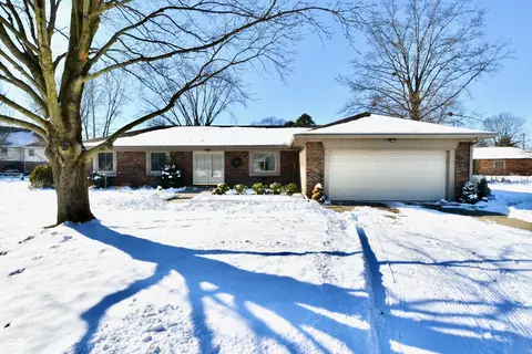 1619 Beech Cir, Plainfield, IN 46168