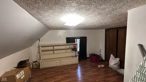 200 S Calhoun St, Buffalo, IN 47925 photo 5