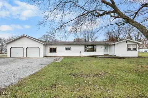 207 S Elm St, Newtown, IN 47969