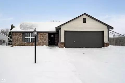 3249 Cherry Lake Ln, Indianapolis, IN 46235