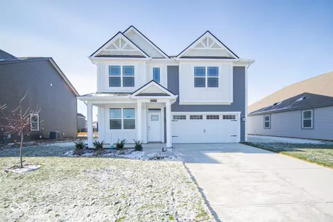 8870 Walker St, Fortville, IN 46040