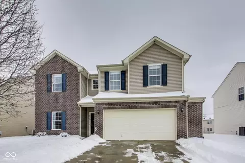 6460 Enclave Blvd, Greenwood, IN 46143