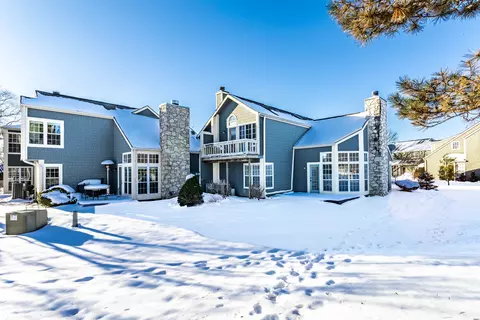 4749 Charrington Cir, Indianapolis, IN 46254