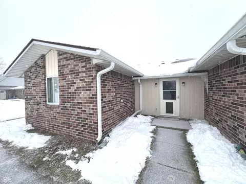 3411 Xenia Cir, Indianapolis, IN 46227