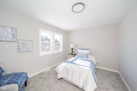 Bedroom - 6223 S 425 W, Pendleton, IN 46064 photo 4 of 5