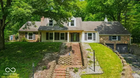 9210 Briarclift Rd, Indianapolis, IN 46256