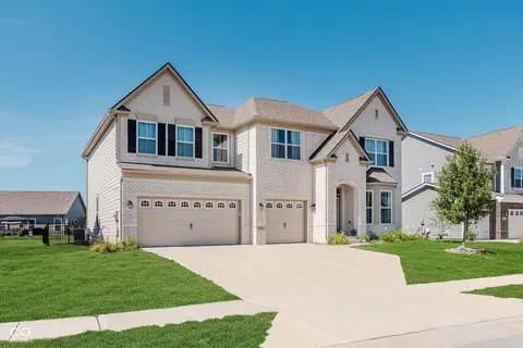 4061 Omaha Dr, Bargersville, IN 46106