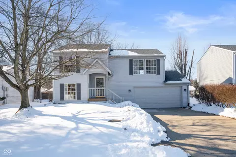 1423 Chesterfield Dr, Anderson, IN 46012