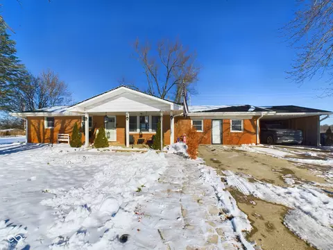 3214 W 53rd St, Anderson, IN 46011