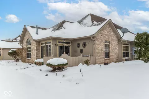 4909 Bridgefield Dr, Indianapolis, IN 46254