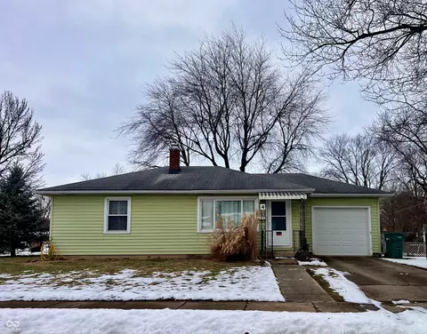 4 Lincoln Dr, Brownsburg, IN 46112