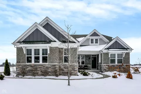 953 Indrum Ct, Greenwood, IN 46143