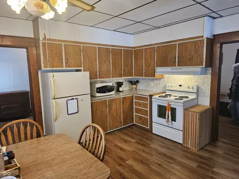 253 E Wood Ave, Universal, IN 47884 photo 18