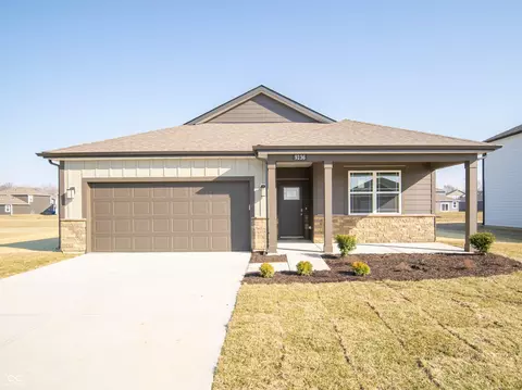 9236 Kavanaugh Dr, Indianapolis, IN 46239