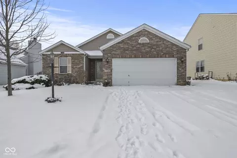 12296 Cultured Stone Dr, Fishers, IN 46037