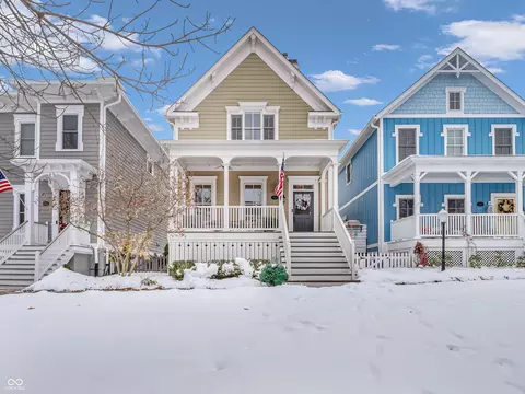 2013 Rhettsbury St, Carmel, IN 46032