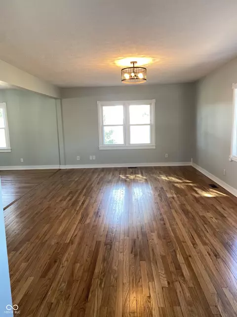 3761 N Meridian Rd, Windfall, IN 46076 photo 5