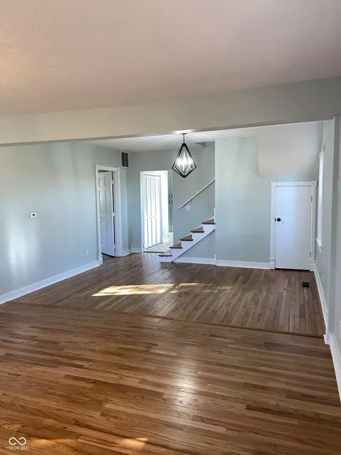 3761 N Meridian Rd, Windfall, IN 46076 photo 10