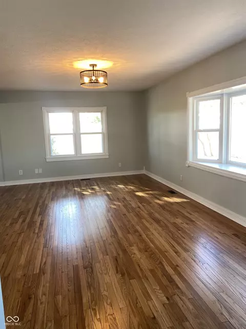 3761 N Meridian Rd, Windfall, IN 46076 photo 6