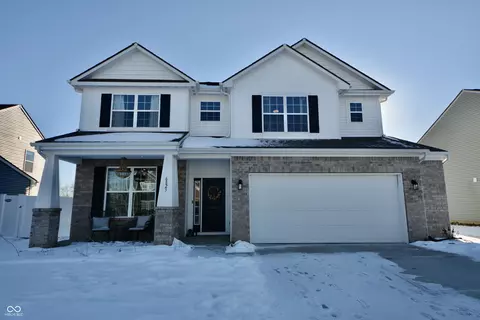 6823 Aster Dr, Pendleton, IN 46064