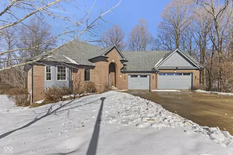 8155 Britney Ct, Martinsville, IN 46151