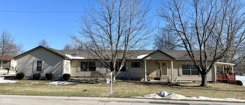 453 El Conda Dr, Cloverdale, IN 46120